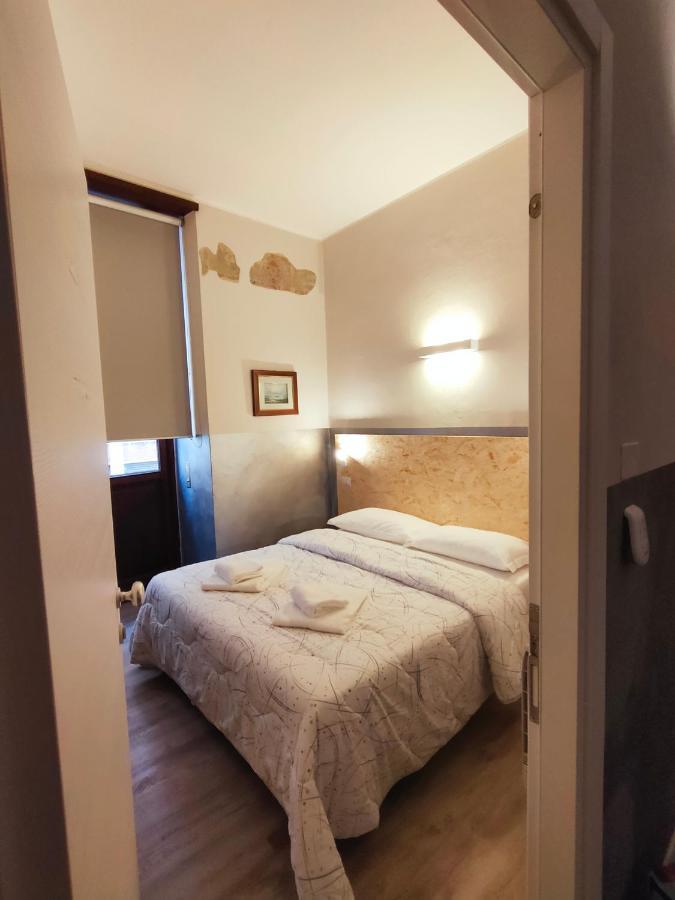 Apartment Stazione Bergamo Bagian luar foto